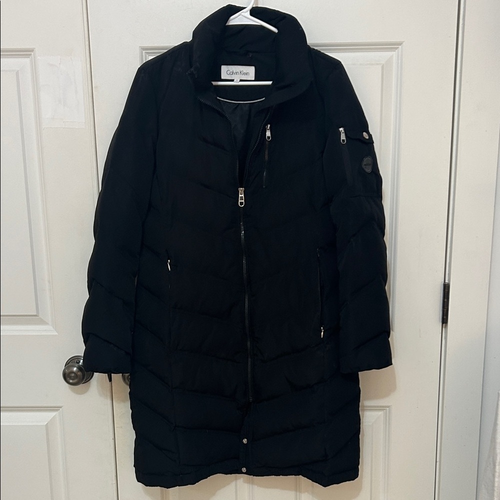 Calvin Klein long, black puffer coat size small zip up